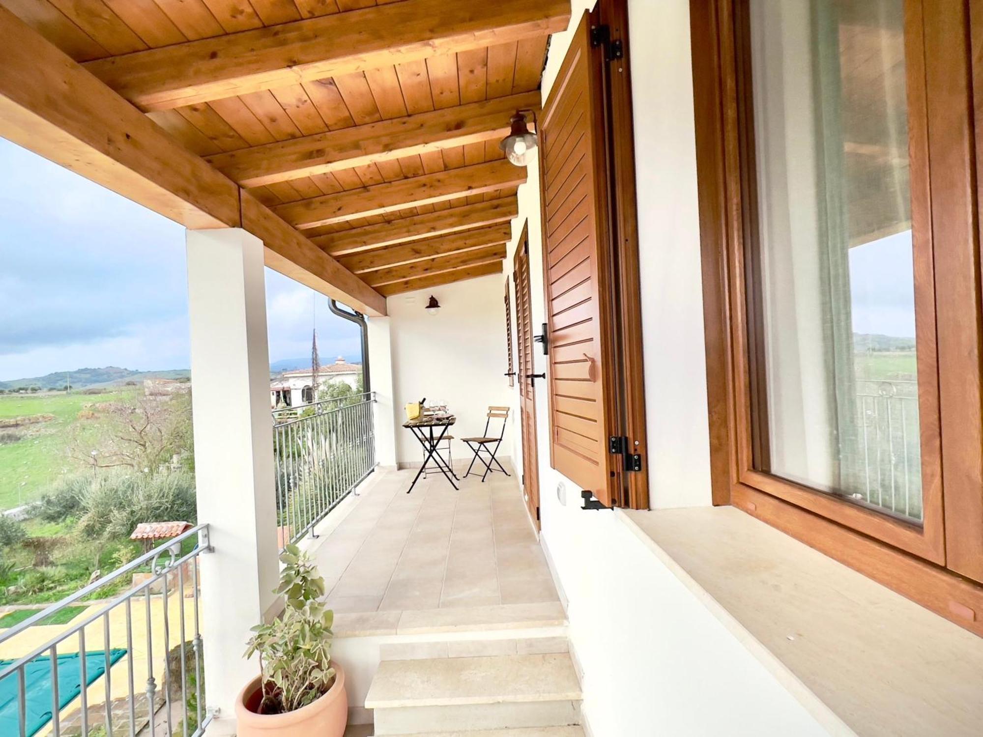 Domus La Roccia Hotell Pozzomaggiore Exteriör bild